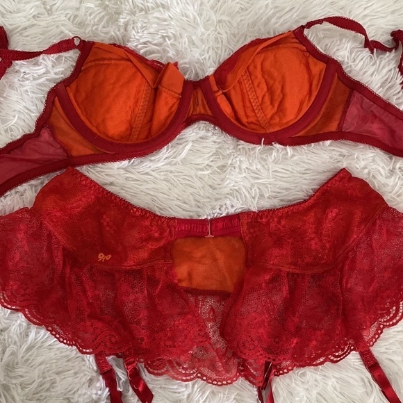 Victoria’s Secret vintage Red orange garter lace skirt - Picture 2 of 10